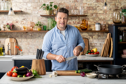 JAMIE OLIVER Jamie Oliver by Tefal Medium Acacia Chopping Board 37,4cm X  25,1cm X 2,2cm K2680955