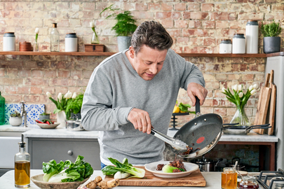 Tefal Jamie Oliver Brushed E011S3 Pan Set Stainless Steel 